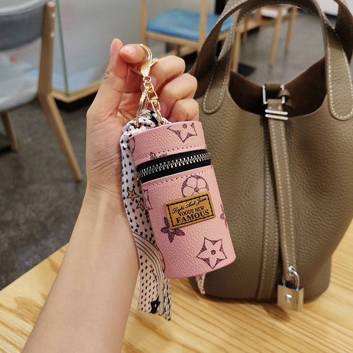 Móc khóa túi  Caro LV cao cấp tiện dụng, kiểu dáng thời trang siêu xinh,Túi có thể đựng son, vật dụng nhỏ đi du lịch