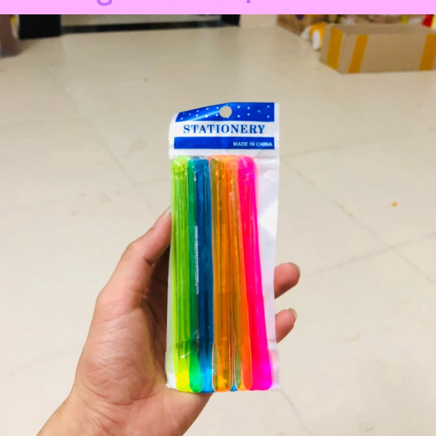 Vỉ que nặn mụn 12 cây sắc, nhọn, chắc tay không rỉ