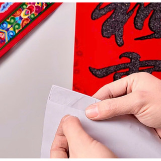 Hộp 60 Miếng Dán 2 Mặt Trong Suốt, Băng Keo Hai Mặt Siêu Dính ,  Treo Đồ Siêu Tiện