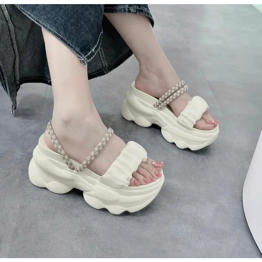 DÉP SANDAL BM QUAI NHÚN DÂY XOÀN HOT HÍT SGGGS3