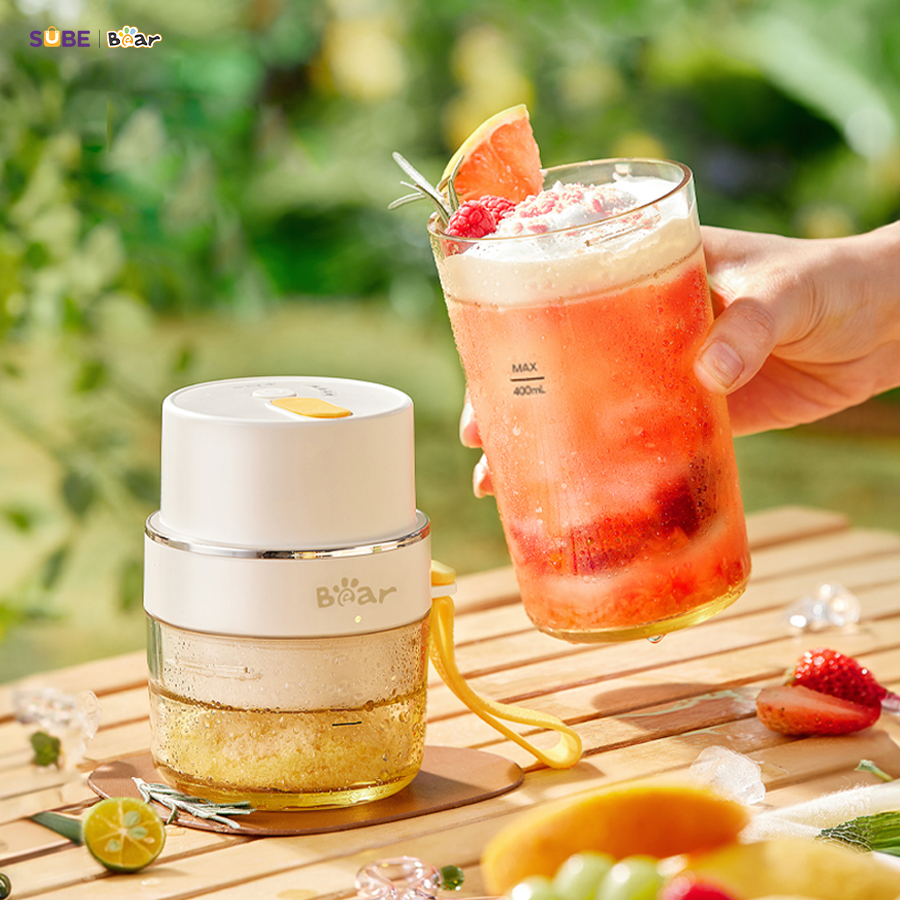 Ảnh Máy Xay Sinh Tố Cầm Tay Bear Máy Xay Rau Củ Quả Làm Sinh Tố Máy Xay Nước Ép Mini Máy Xay Mini Tích Điện 400ml SB-MX04K 4