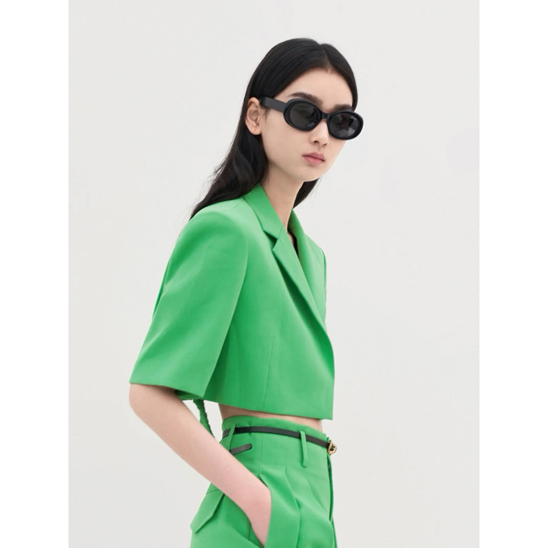 Áo blazer croptop màu be/xanh lá [MAY THEO SỐ ĐO]