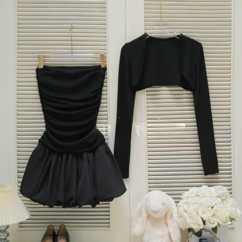 Váy nữ midi dáng xoe cổ vuông chất thun mềm mịn ôm body Jumito, đồ bộ nữ mặc tôn dáng chất liệu cao cấp HCOM3023