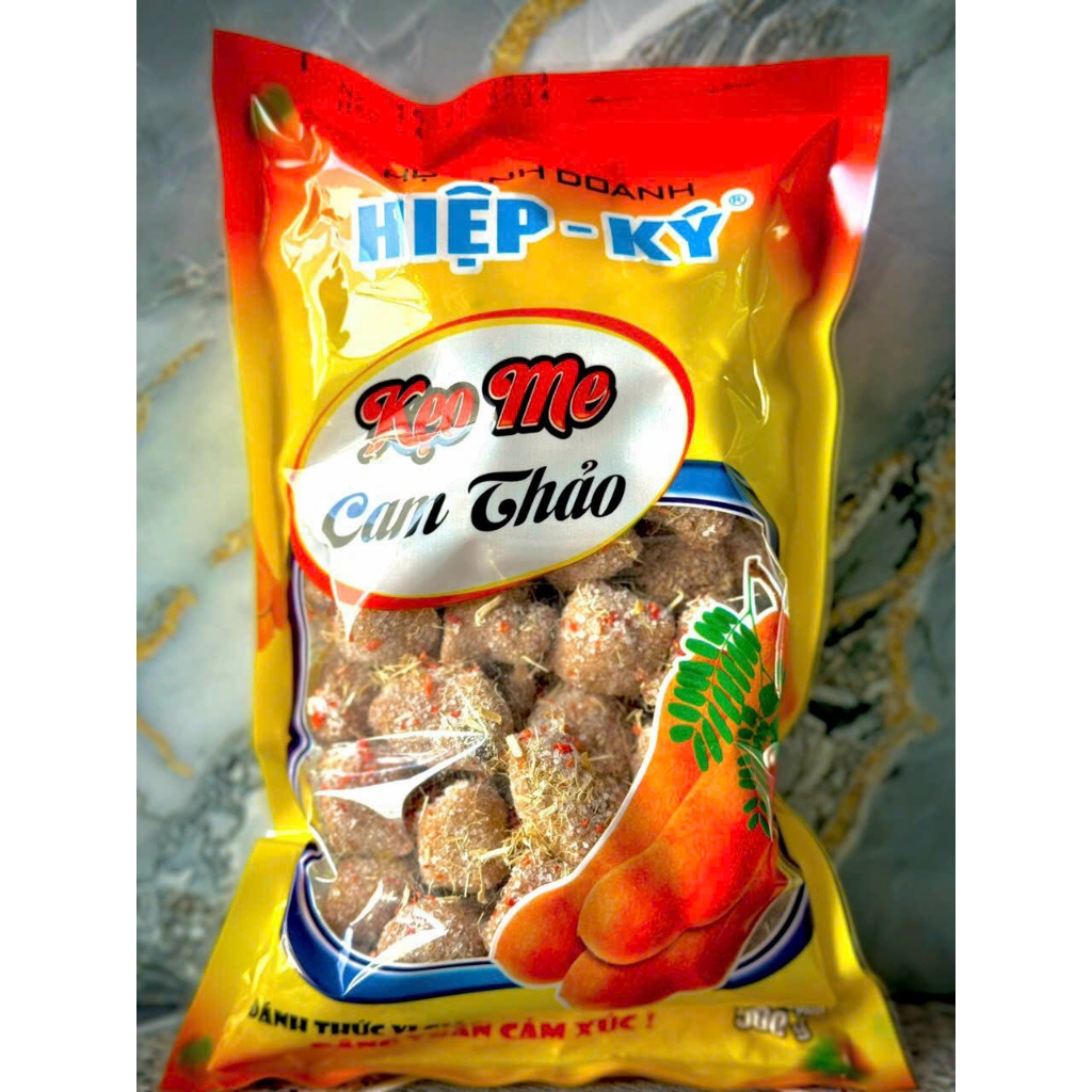 Kẹo Me Cam Thảo Hiệp Kí chua cay, thơm