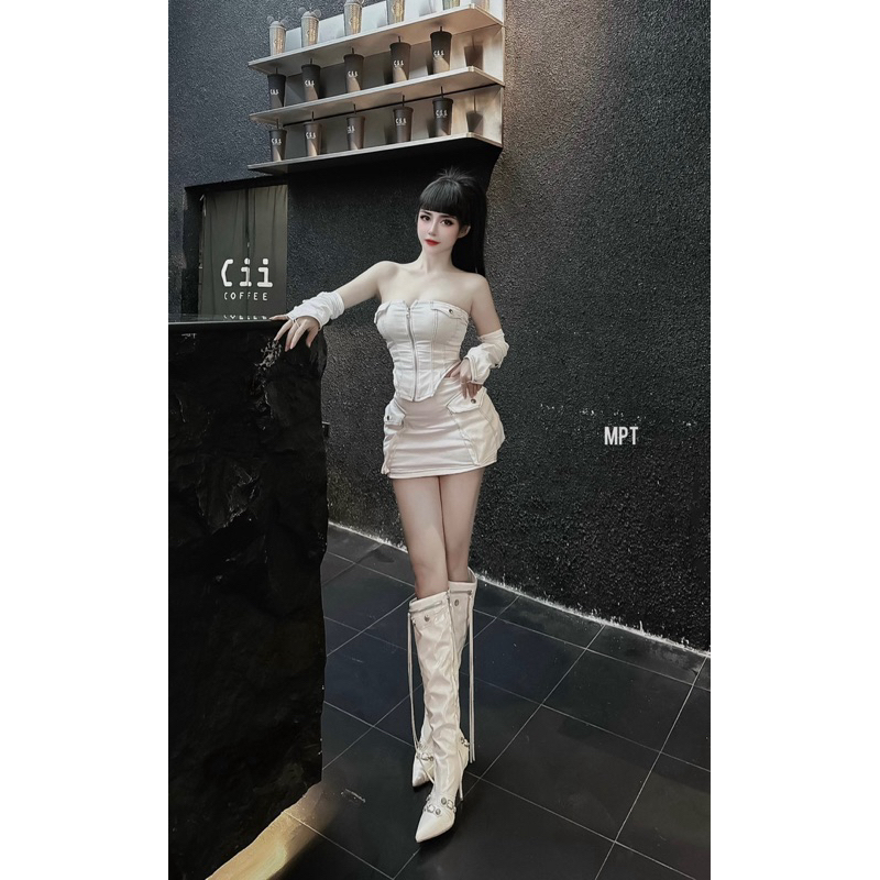 Set váy jean trần chỉ kèm găng tay siêu chất