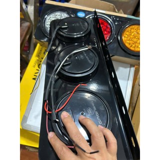 Đèn hậu xe tải LED chịu nước, đèn 3 khoang SD2008 12V và 24V