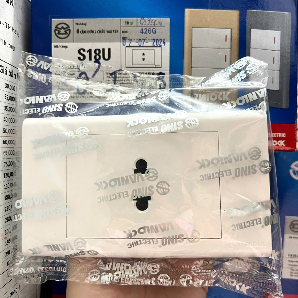 Ổ cắm đơn 2 chấu 16A SINO - S18 (S18U ) | Shopee Việt Nam