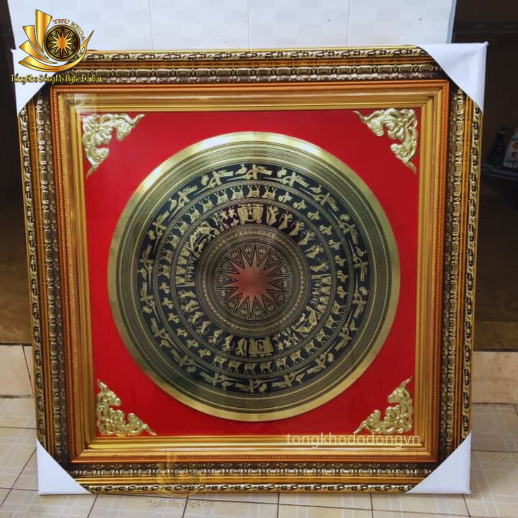 Tranh trống đồng Đông Sơn 100x100cm khung kính treo tường sẵn móc treo, Tranh mặt trống đồng ăn mòn cao cấp miễn ship