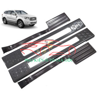 Ốp Bậc Cửa, Nẹp Bước Chân xe Everest 2017-2021 Trong, Ngoài Vân Carbon Cao Cấp Nhất