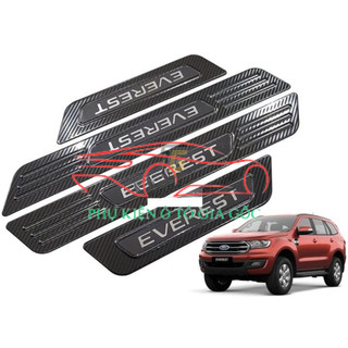 Ốp Bậc Cửa, Nẹp Bước Chân xe Everest 2017-2021 Trong, Ngoài Vân Carbon Cao Cấp Nhất