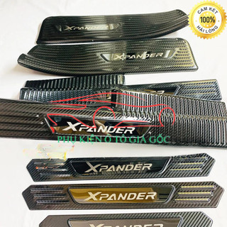 Ốp bậc cửa, nẹp bước chân trong, ngoài xe Mitsubishi Xpander 2018 - 2021, 2022, 2023 vân carbon cao cấp