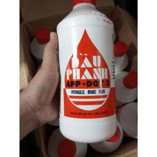 Dầu phanh ô tô xe máy chai 1 lít