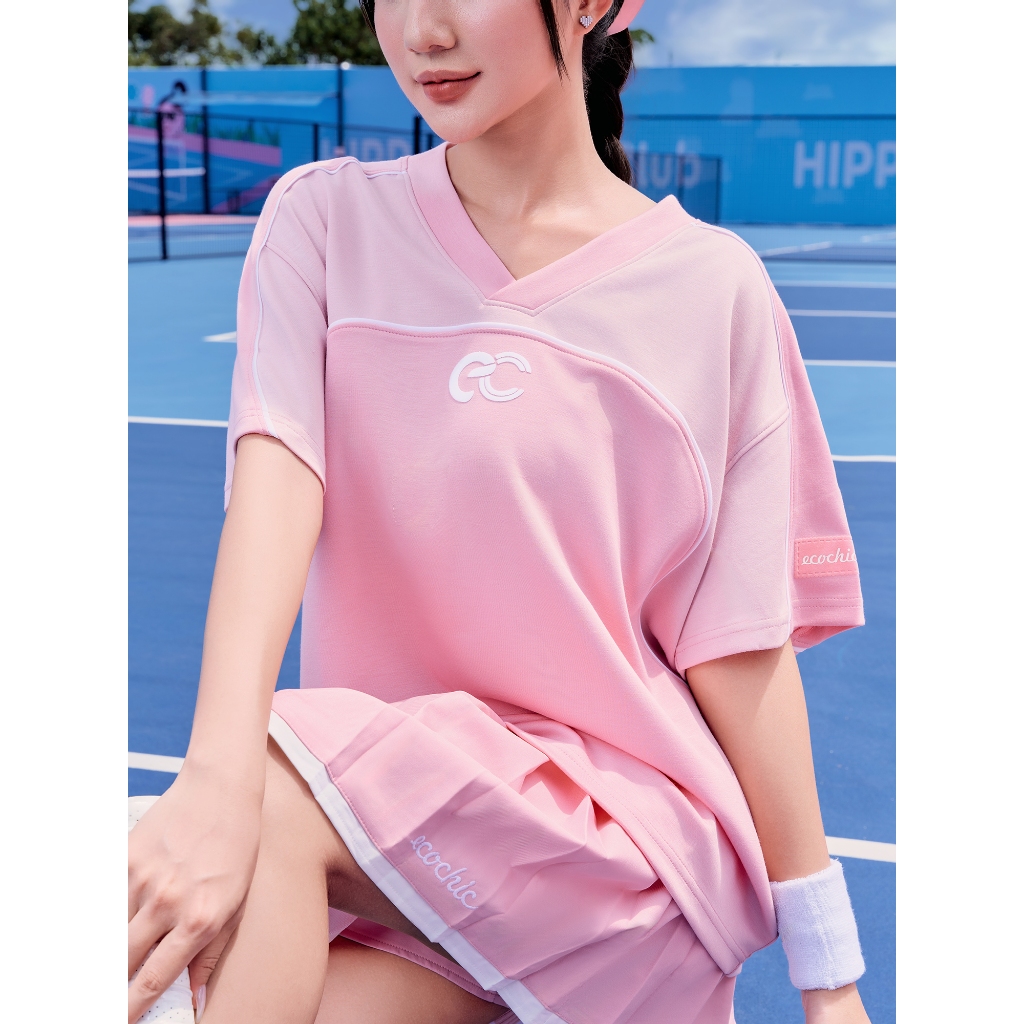 Chân Váy Tennis Xếp Ly Chính Hãng ECOCHIC Logo Thêu Dáng Xoè Ngắn Cạp Cao Có Lót Trong Màu Trắng Be Than B079
