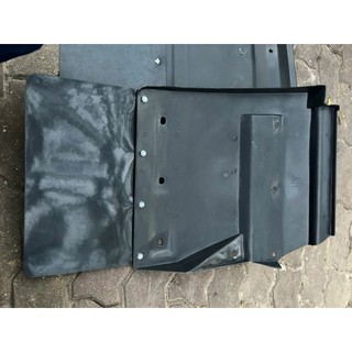 Chắn bùn trước xe KIA K165, K3000, K2700, KIA 1T4 ( 1 bên)
