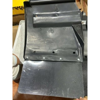 Chắn bùn trước xe KIA K165, K3000, K2700, KIA 1T4 ( 1 bên)