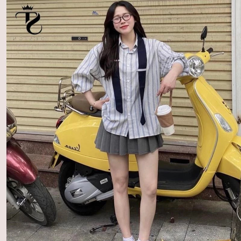 Set đồ nữ áo sơ mi chất thô thấm hút mồ hôi kèm chân váy xếp ly basic Jumito, đồ bộ nữ phong cách nhẹ nhàng HCOM2946