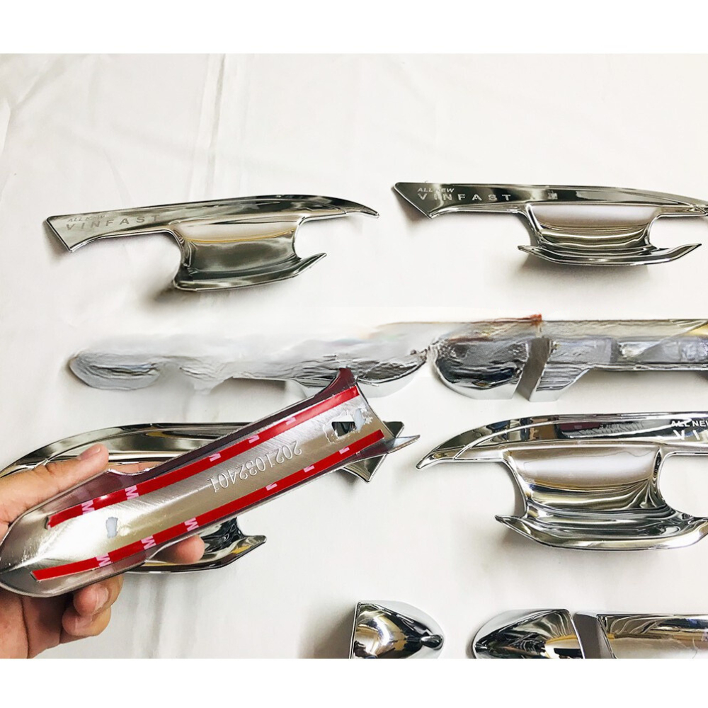 Ốp tay nắm, hõm cửa xe Vinfast Lux A/Lux SA đời 2019- HIỆN NAY - Mạ Crom cao cấp sáng bóng- GIÁ 1 BỘ