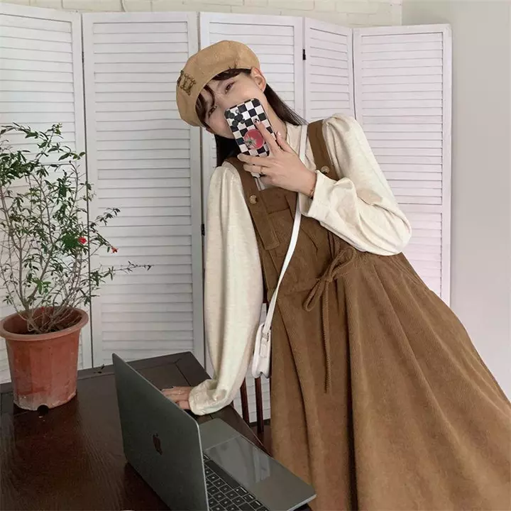 Váy yếm dáng dài chất nhung tăm form Hàn Quốc Babydoll. Váy Yếm nữ Babydoll dáng dài nhung tăm.