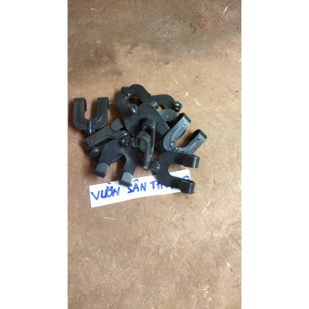 1 Cái Móc Treo Dưa Lưới, Quả 4x4 cm ,Tránh Rớt Quả, Gãy Dây Vì Nặng
