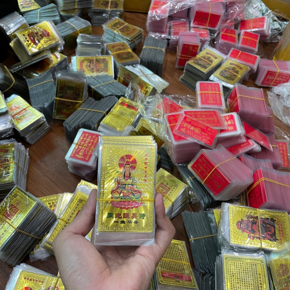 Kim Bài Quan Âm Bồ Tát , Bình An May Mắn Plastic - Đã Khai Quang