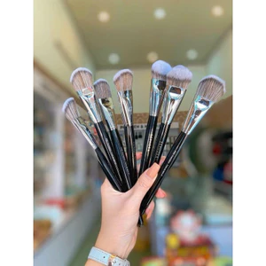 Hàng siêu hot-Cọ nền Sephora 47, giúp tán kem nền nhanh chóng, gọn gàng.
