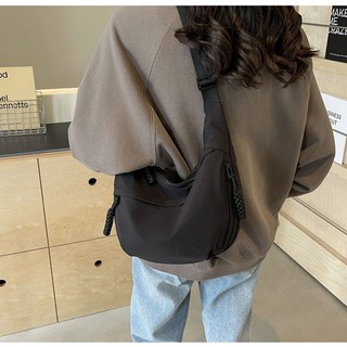 Túi Đeo Chéo Đi Học Bán Nguyệt LOLLIPOP BAGS Túi Vải Bố Canvas Basic Đeo Vai Đi Học Nam Nữ Chần Bông Chống Thấm Nước