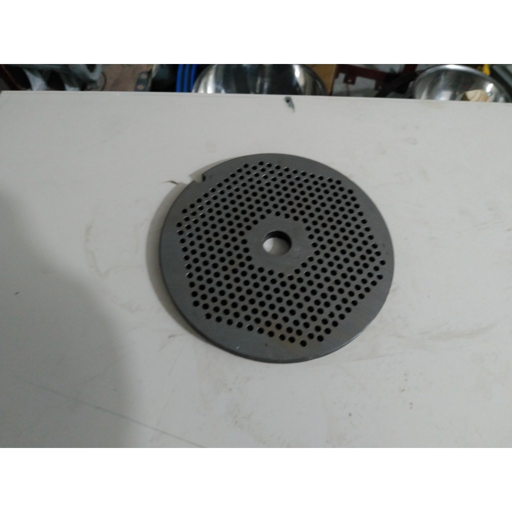 Mặt sàng lỗ 2mm,lỗ 4mm,lỗ 6mm,lỗ 8mm,lỗ 10mm,lỗ 12mm lắp cho máy đùn ...