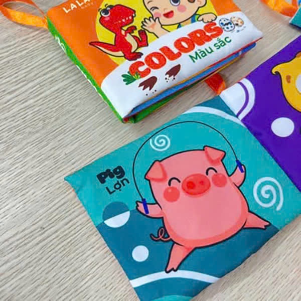 Ảnh Bộ Sách Vải Nhỏ Song Ngữ Bé Yêu Thích Nhất [Chính Hãng Lalala Baby] 3