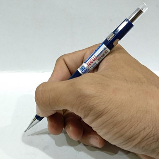 Bút chì bấm ngòi 0.5mm/0.7mm bằng kim loại cho học sinh