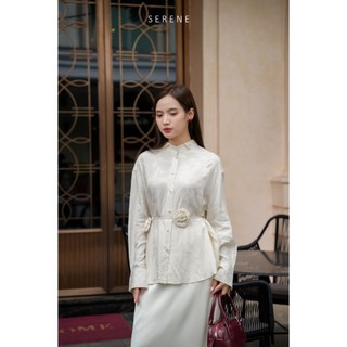 (Xả kho) Áo sơ mi lụa LILY cổ tàu kèm dây hoa by Serene