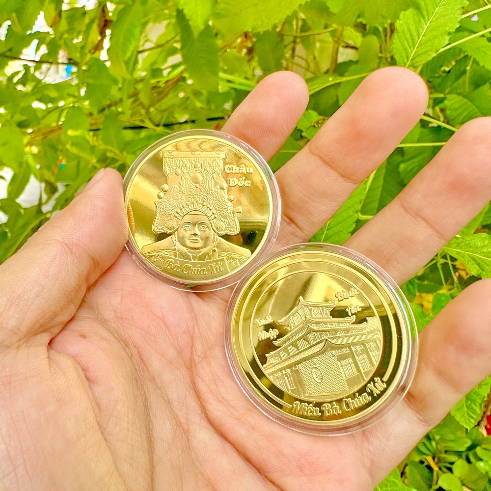 Đồng Xu Bà Chúa Xứ Châu Đốc Mạ Vàng , Rước Tài Lộc Làm Ăn Phát Tài , Kèm túi Cầu Được Ước Thấy 🌸RƯỚC LỘC🌸