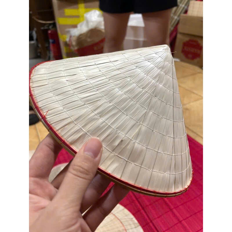 Nón Lá Trang Trí Đủ Size đến 35cm Trang Trí Mầm Non,Quán Cà Phê, Nhà Cửa, Cho Trẻ Múa