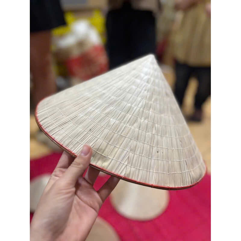 Nón Lá Trang Trí Đủ Size đến 35cm Trang Trí Mầm Non,Quán Cà Phê, Nhà Cửa, Cho Trẻ Múa