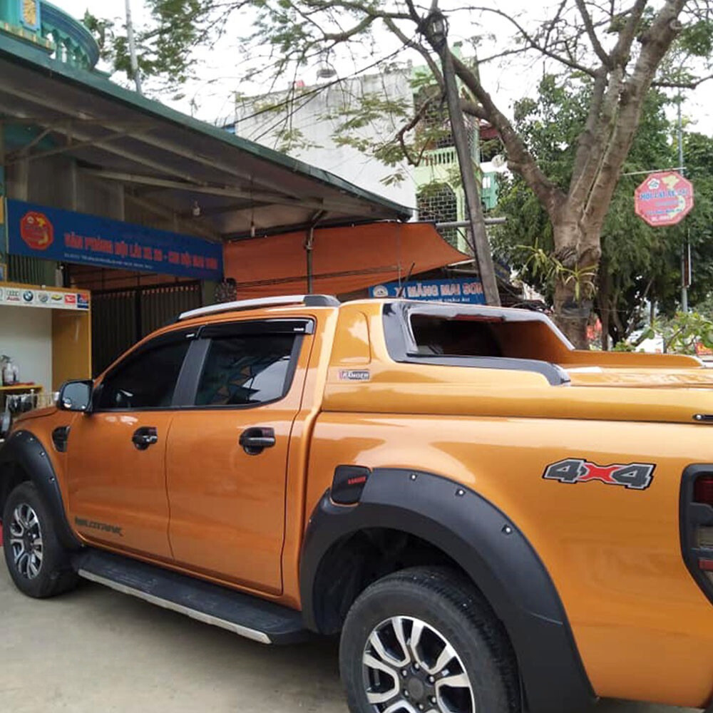Ốp tay nắm, Hõm Cánh Cửa Xe Ford Ranger 2014 -2022, 2023,2024 nhựa đen