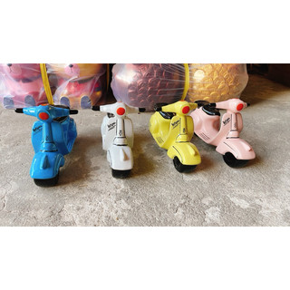 Xe Vespa Gốm Sứ Nhiều Màu Loại 1 Yên/ 2 Yên - Biển Số Đẹp - Siêu Xinh - Gốm Cao Cấp