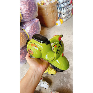 Xe Vespa Gốm Sứ Nhiều Màu Loại 1 Yên/ 2 Yên - Biển Số Đẹp - Siêu Xinh - Gốm Cao Cấp
