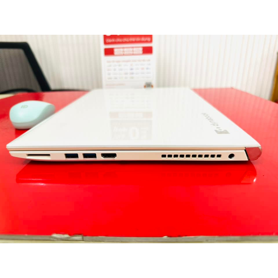 TOSHIBA DYNABOOK T75 CORE I7 7500U RAM 8G SSD 256G 15.6INCH FHD