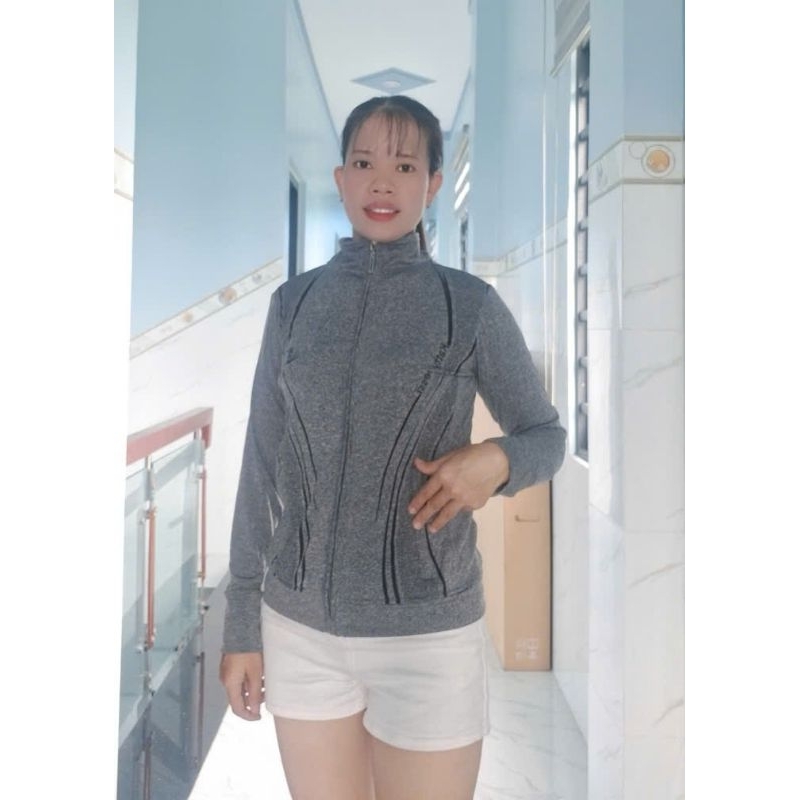 MẪU KHOÁC CỔ TRỤ KHÔNG NÓN THUN ĐỐM VẢI MỀM MỊN