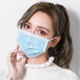Khẩu trang y tế kháng khuẩn 4 lớp Famapro hộp 50 cái
