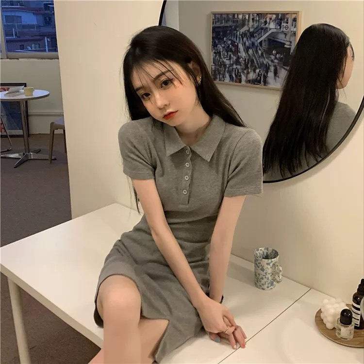 Váy hàng khuy ngắn xẻ tà nhỏ thanh lịch dành cho nữ ngắn polo