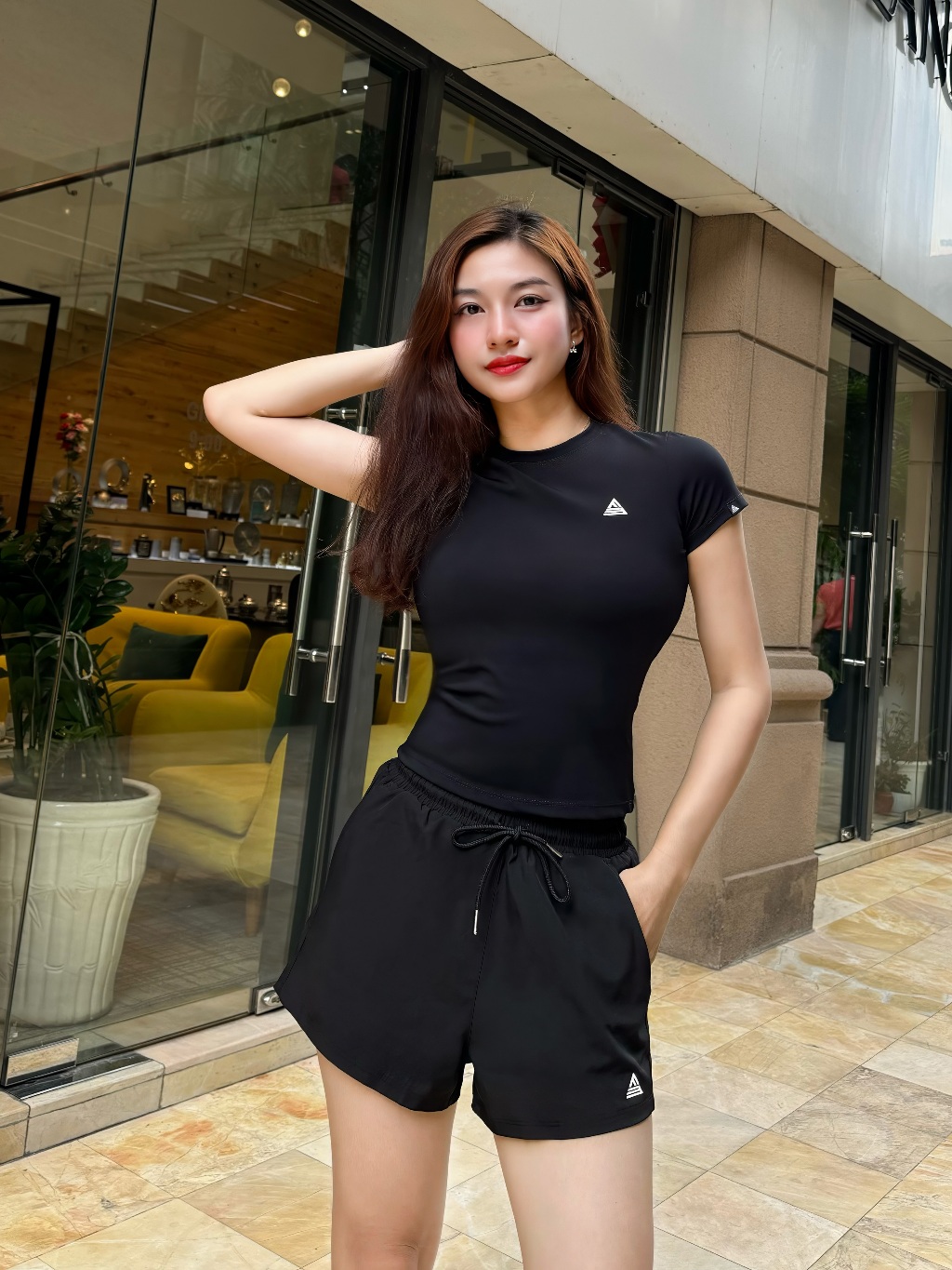 Ảnh Quần đùi thể thao nữ 2 lớp Fitme tập gym, chạy bộ chất liệu bền nhẹ co giãn 4 chiều thoáng khí Q2NU01 4