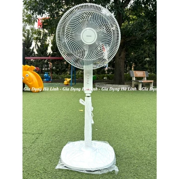 Quạt đứng lốc xoáy Toshiba F-ASB50VN(W), Công suất 55W, Bảo hành 12 tháng