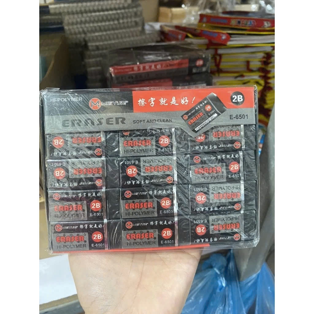 3 Tẩy bút chì ERASER màu đen tiện dụng,sạch sẽ,tiện dùng.