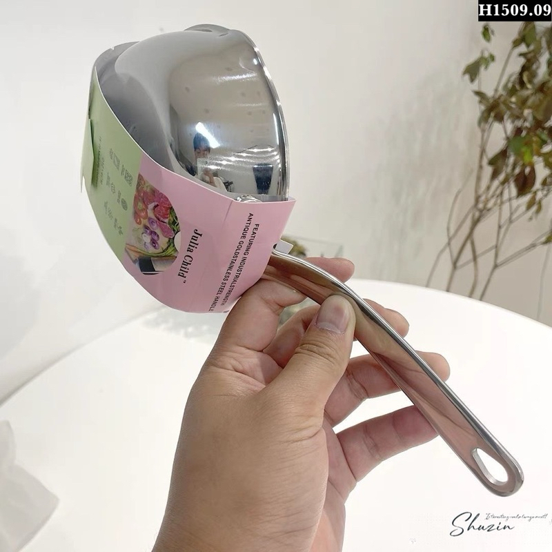 CHẢO JULIA XUẤT ĐỨC
