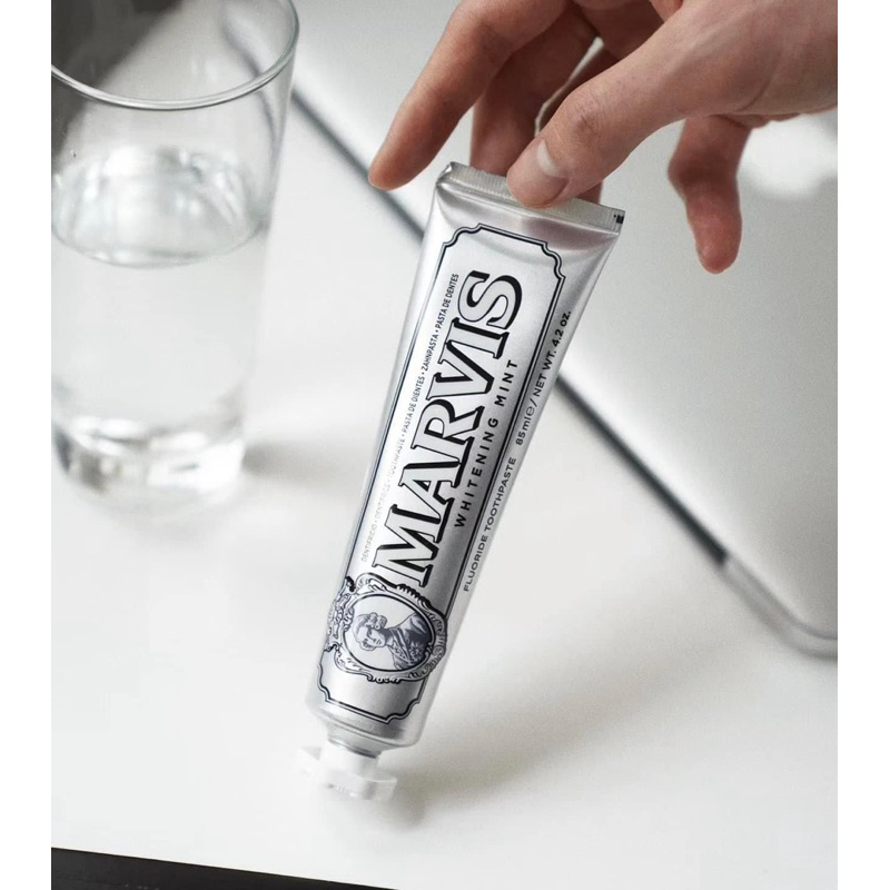 KEM ĐÁNH RĂNG MARVIS WHITENING MINT 85ML