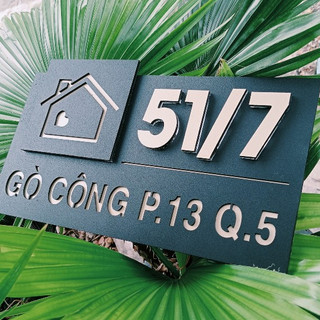 BẢNG, BIỂN SỐ NHÀ, Nền đen nhám + Số nổi alu vàng ánh kim,  Bảng ngoài trời sang trọng