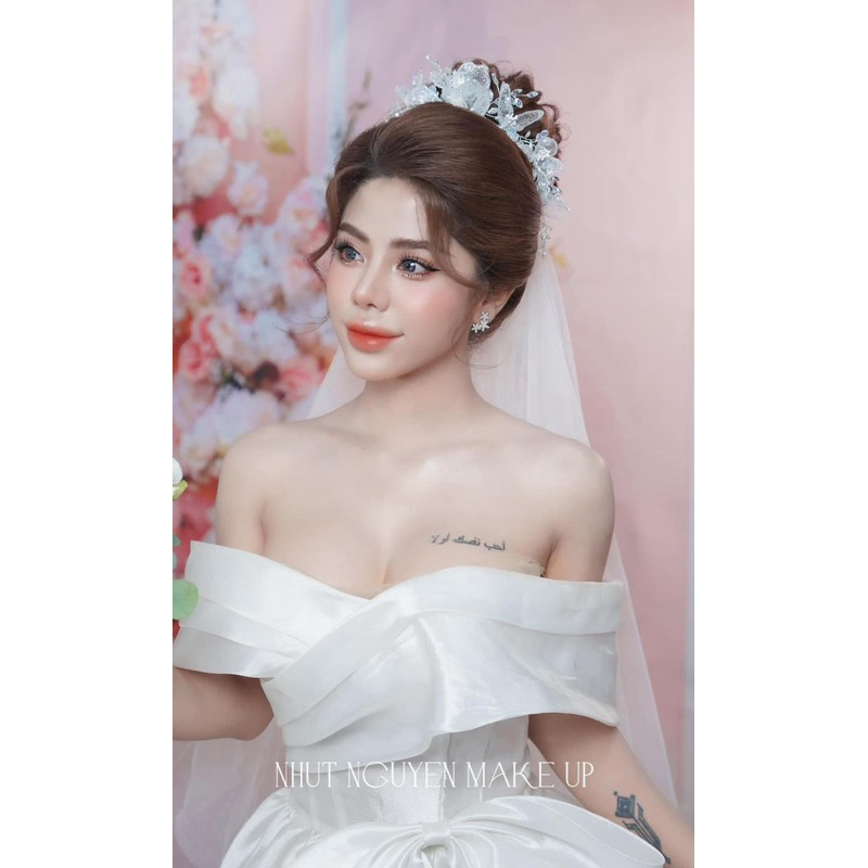 Bờm cài tóc cô dâu hoa ren lấp lánh