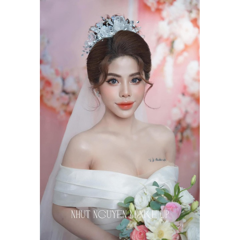 Bờm cài tóc cô dâu hoa ren lấp lánh