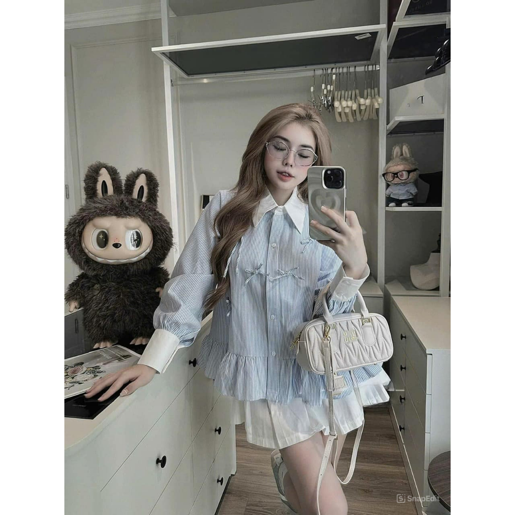 Set đồ nữ áo sơ mi dài tay đính nơ phối chân hàng siêu hot Jumo, đồ bộ nữ áo chất thô đũi kèm chân váy xòe HCOM3097