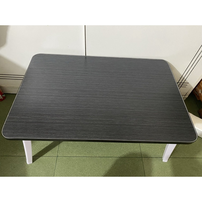 Bàn học chân nhựa ngồi bệt gấp gọn Daba Home sang trọng tiện dụng
